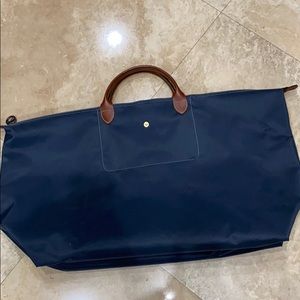 GENTLY USED EXTRA LARGE LONGCHAMP TOTE